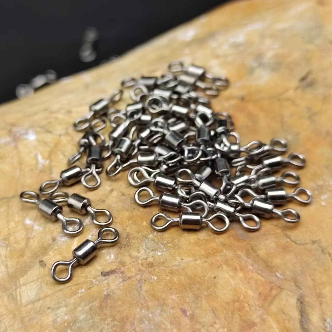 Stainless Steel Figure-8 Swivel Connectors Sizes Bulk Pack Available