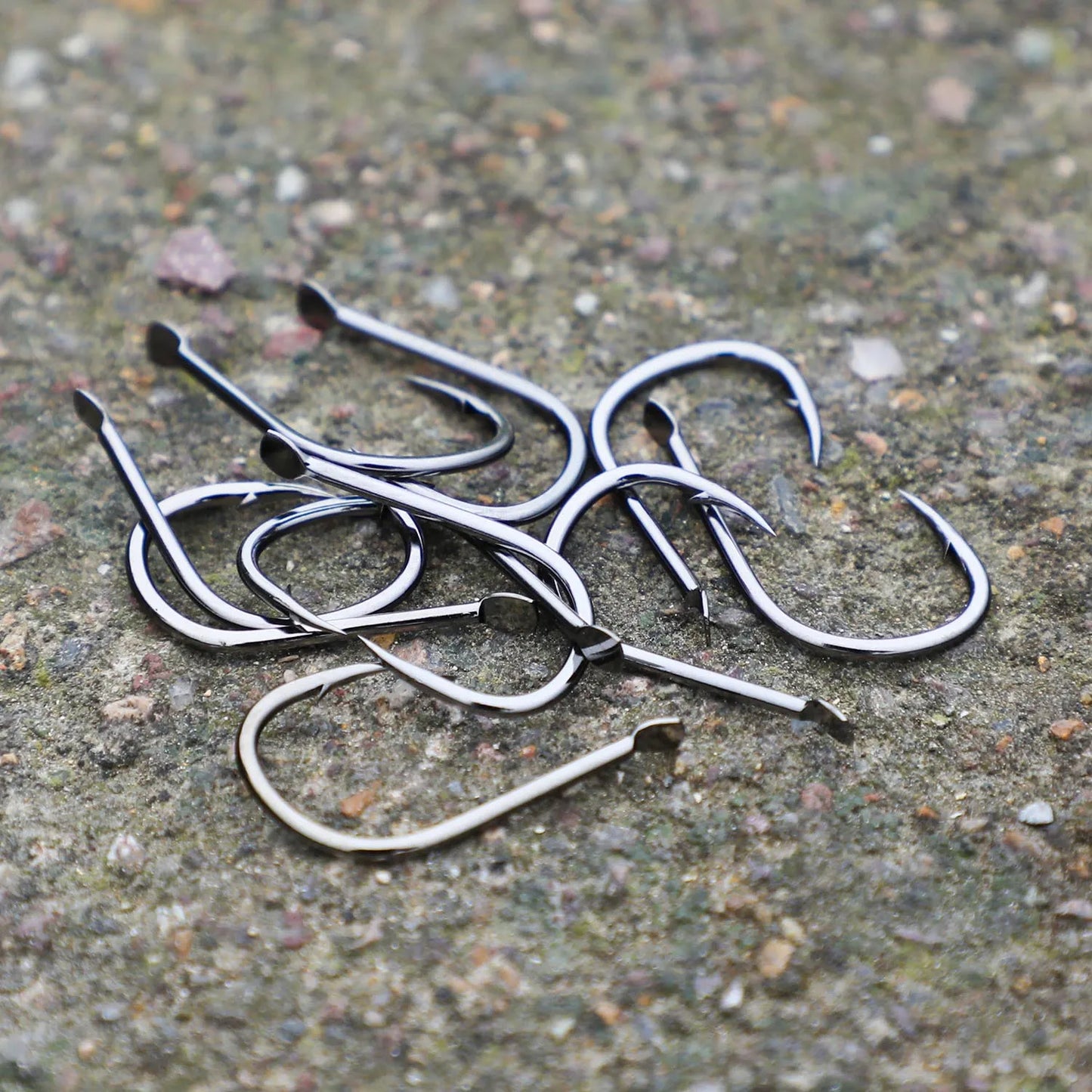 12-Pack High Carbon Steel Fishing Hooks – Sizes 8/9/12